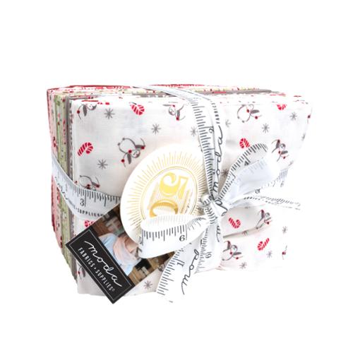 A Very Sweet Christmas Fat Quarter Bundle Precut